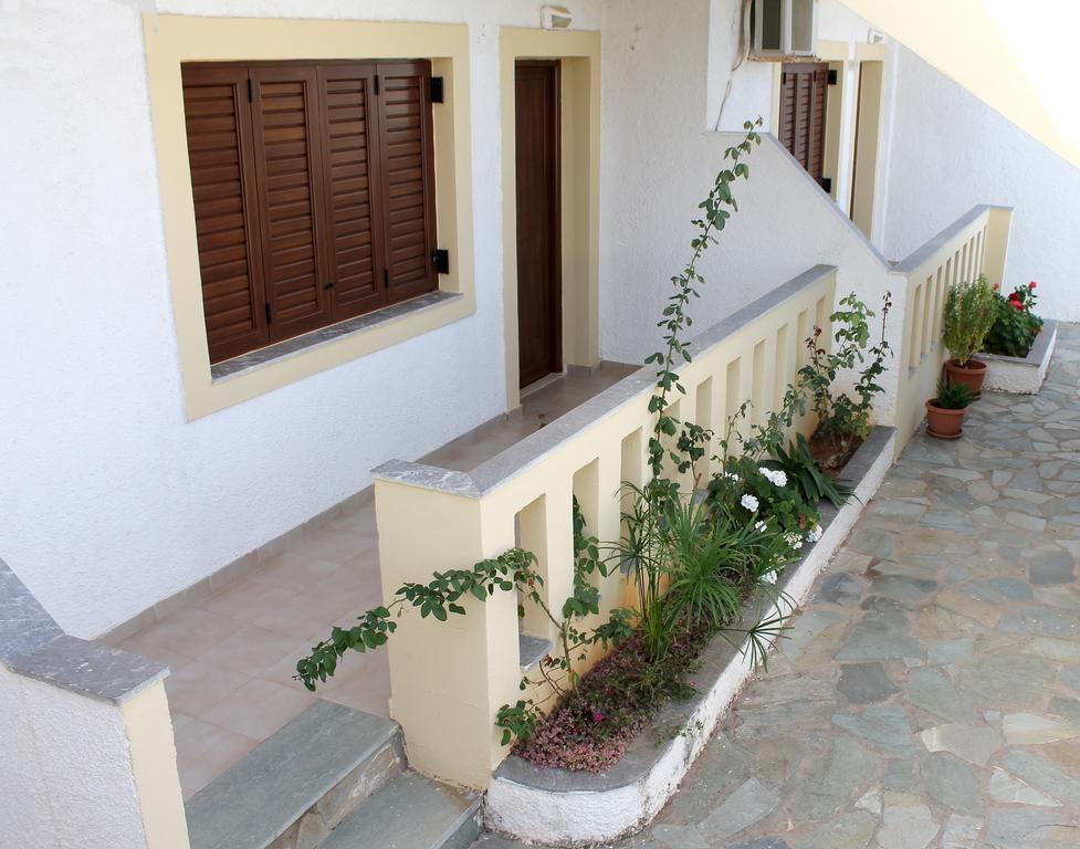 Flamingo Apartments Palekastro Extérieur photo